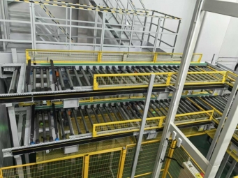 輥筒輸送機